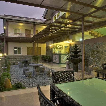 Tagaytay Wingate Manor Hotel Tagaytay City Ngoại thất bức ảnh