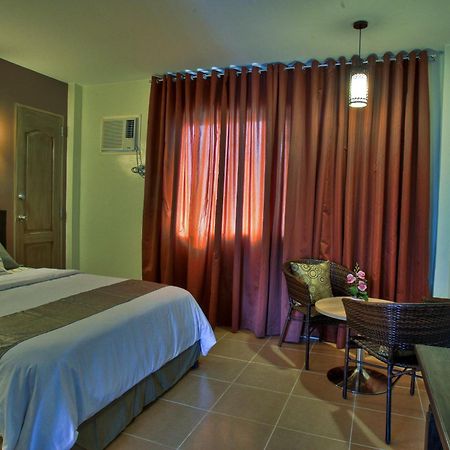 Tagaytay Wingate Manor Hotel Tagaytay City Ngoại thất bức ảnh