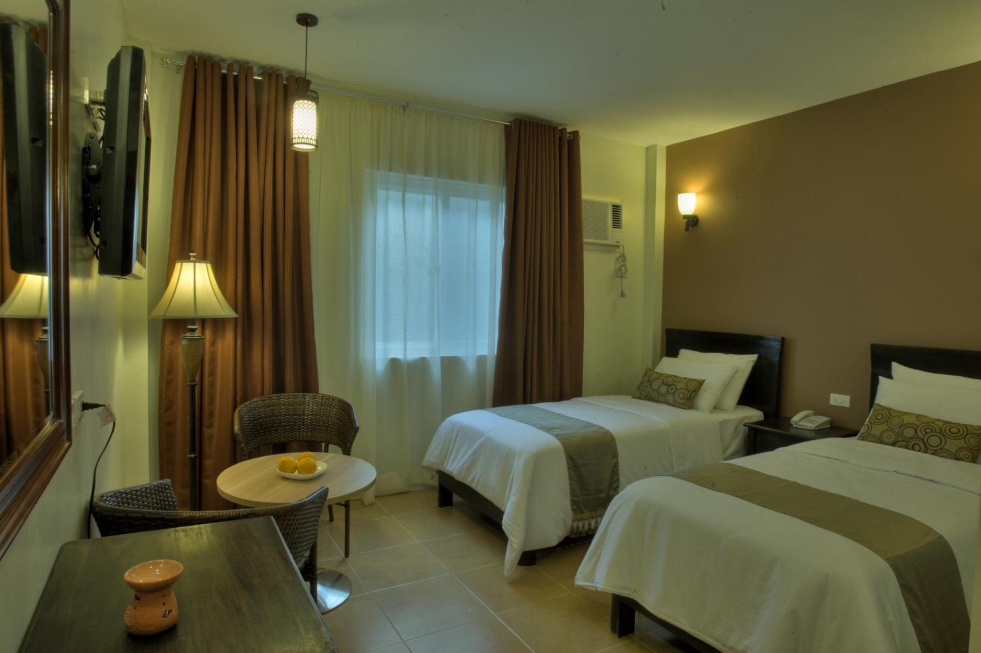 Tagaytay Wingate Manor Hotel Tagaytay City Ngoại thất bức ảnh