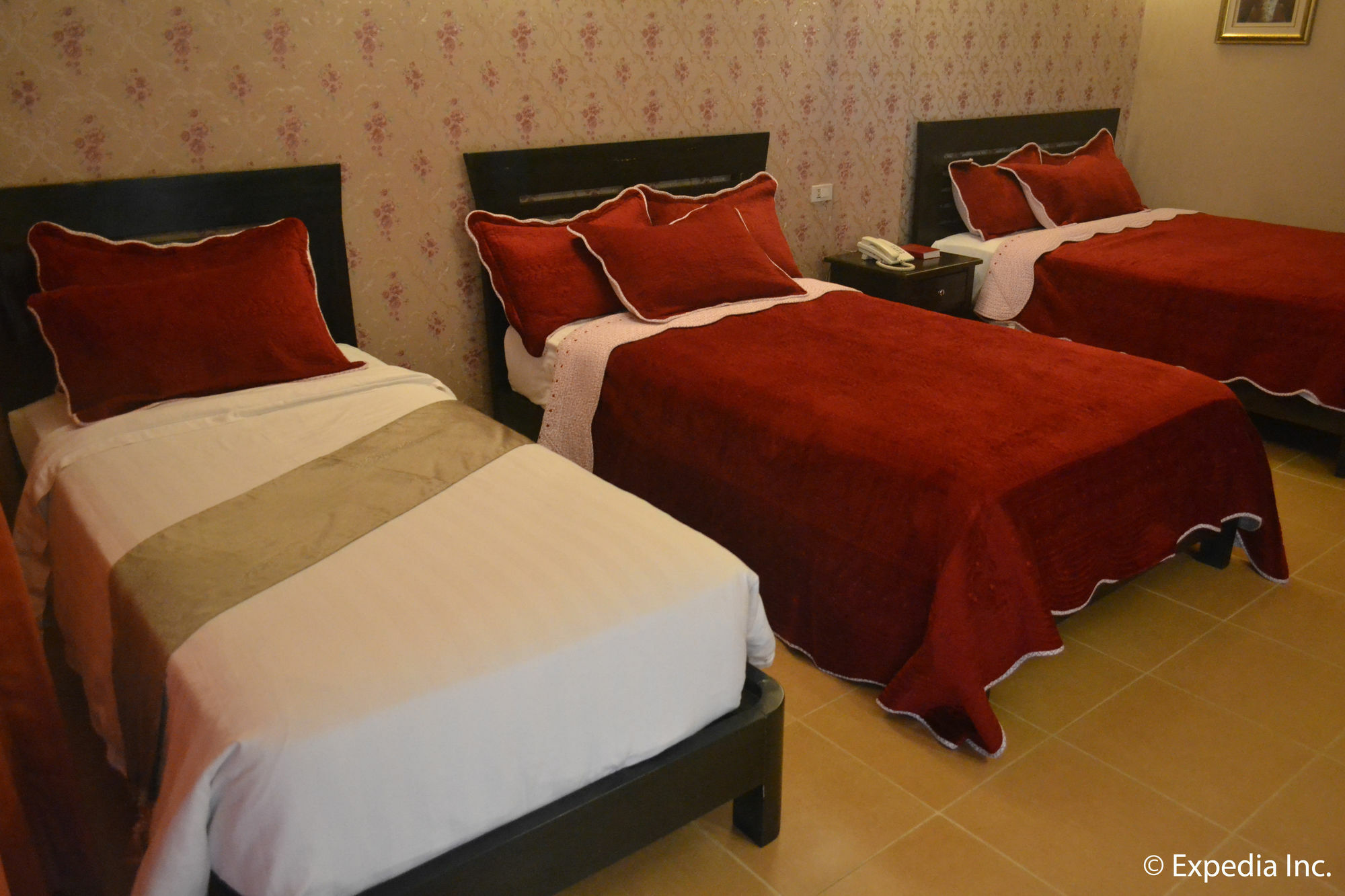 Tagaytay Wingate Manor Hotel Tagaytay City Ngoại thất bức ảnh