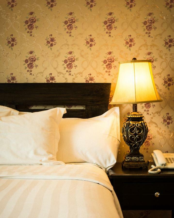 Tagaytay Wingate Manor Hotel Tagaytay City Ngoại thất bức ảnh
