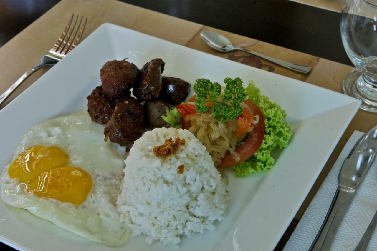 Tagaytay Wingate Manor Hotel Tagaytay City Ngoại thất bức ảnh