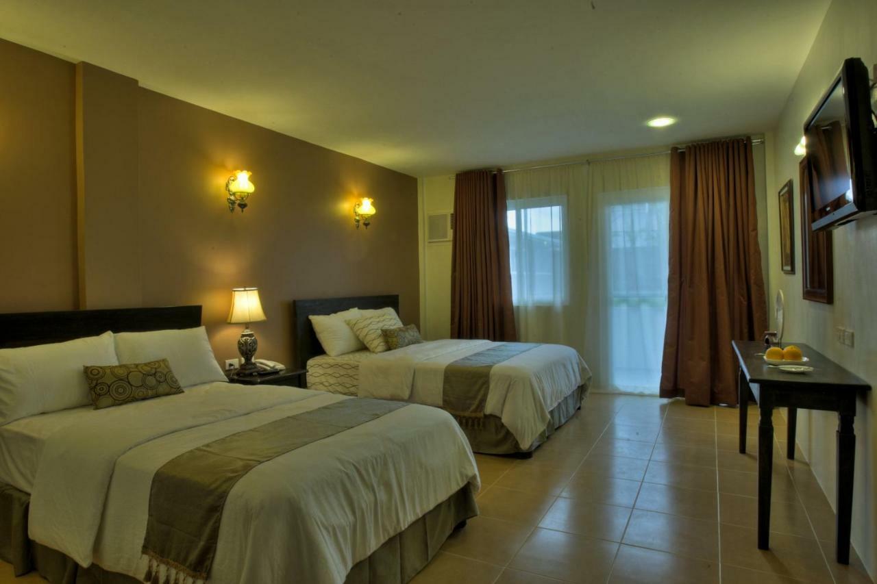 Tagaytay Wingate Manor Hotel Tagaytay City Ngoại thất bức ảnh