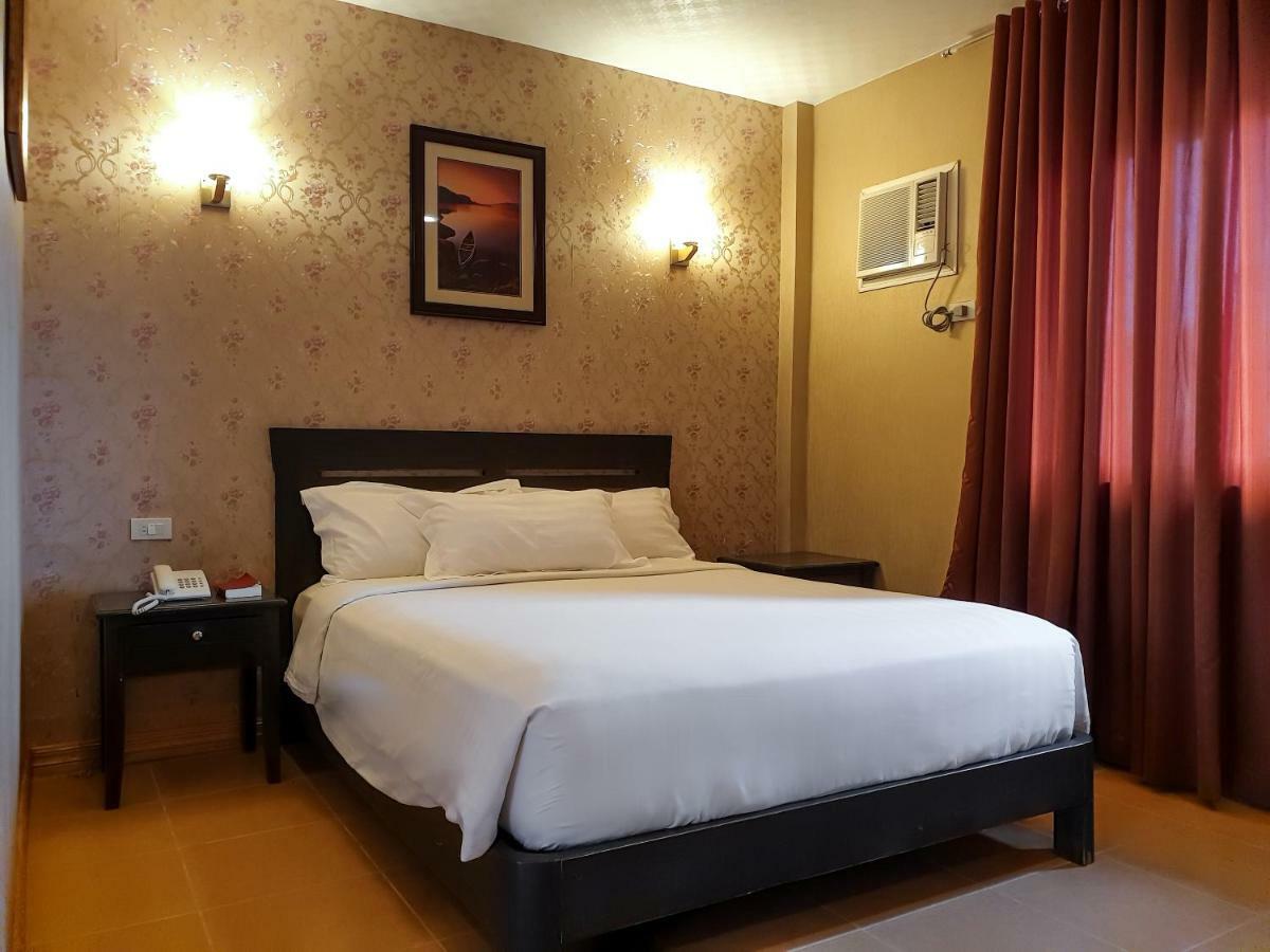 Tagaytay Wingate Manor Hotel Tagaytay City Ngoại thất bức ảnh