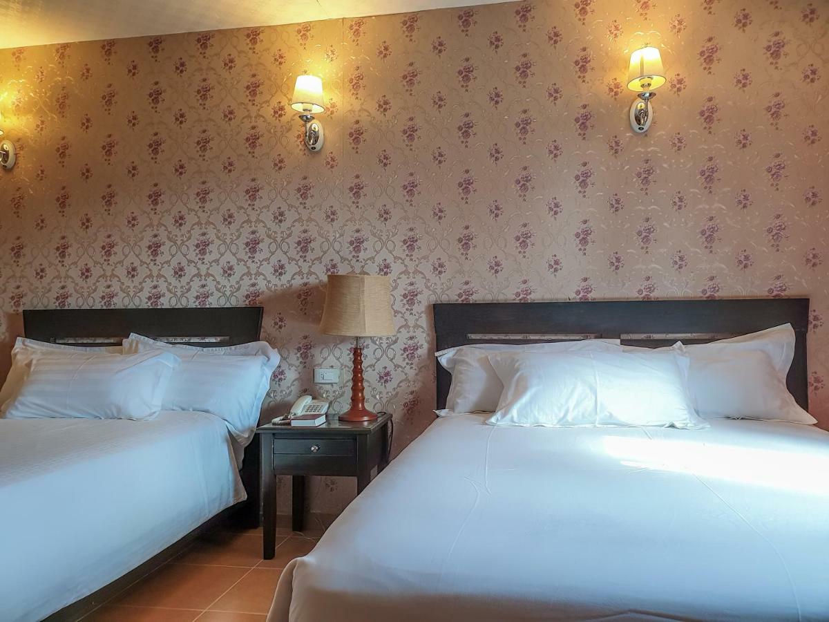Tagaytay Wingate Manor Hotel Tagaytay City Ngoại thất bức ảnh
