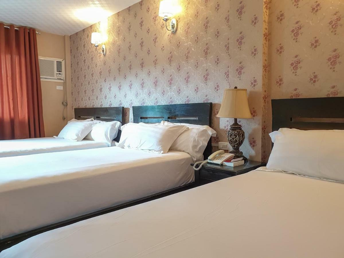 Tagaytay Wingate Manor Hotel Tagaytay City Ngoại thất bức ảnh